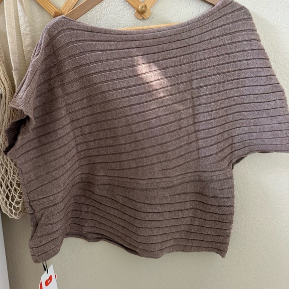 NWT Cider • Asymmetrical Tan Sweater - Picture 6 of 10